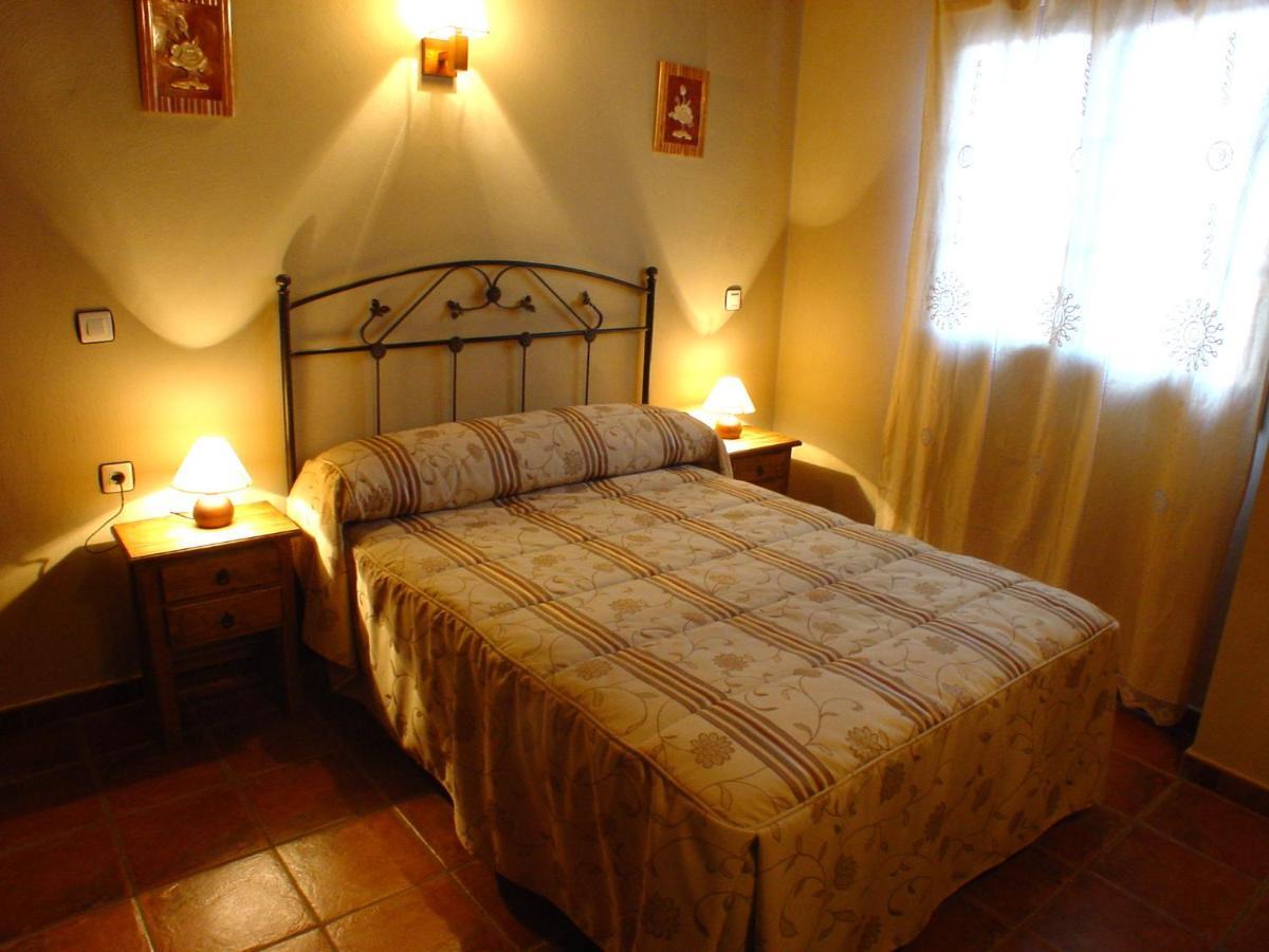 סרסה דה גרנדייה Apartamentos Posadas De Granadilla חדר תמונה